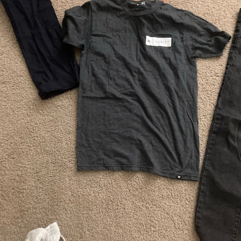 Hurley T-shirt